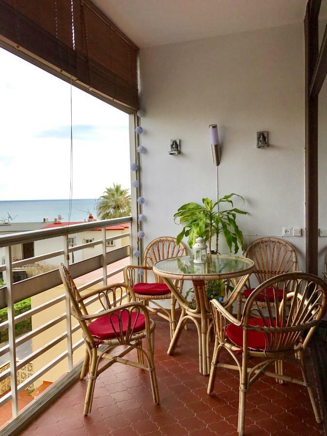Torre De La Roca Industrial69 Apartment Торемолинос Екстериор снимка
